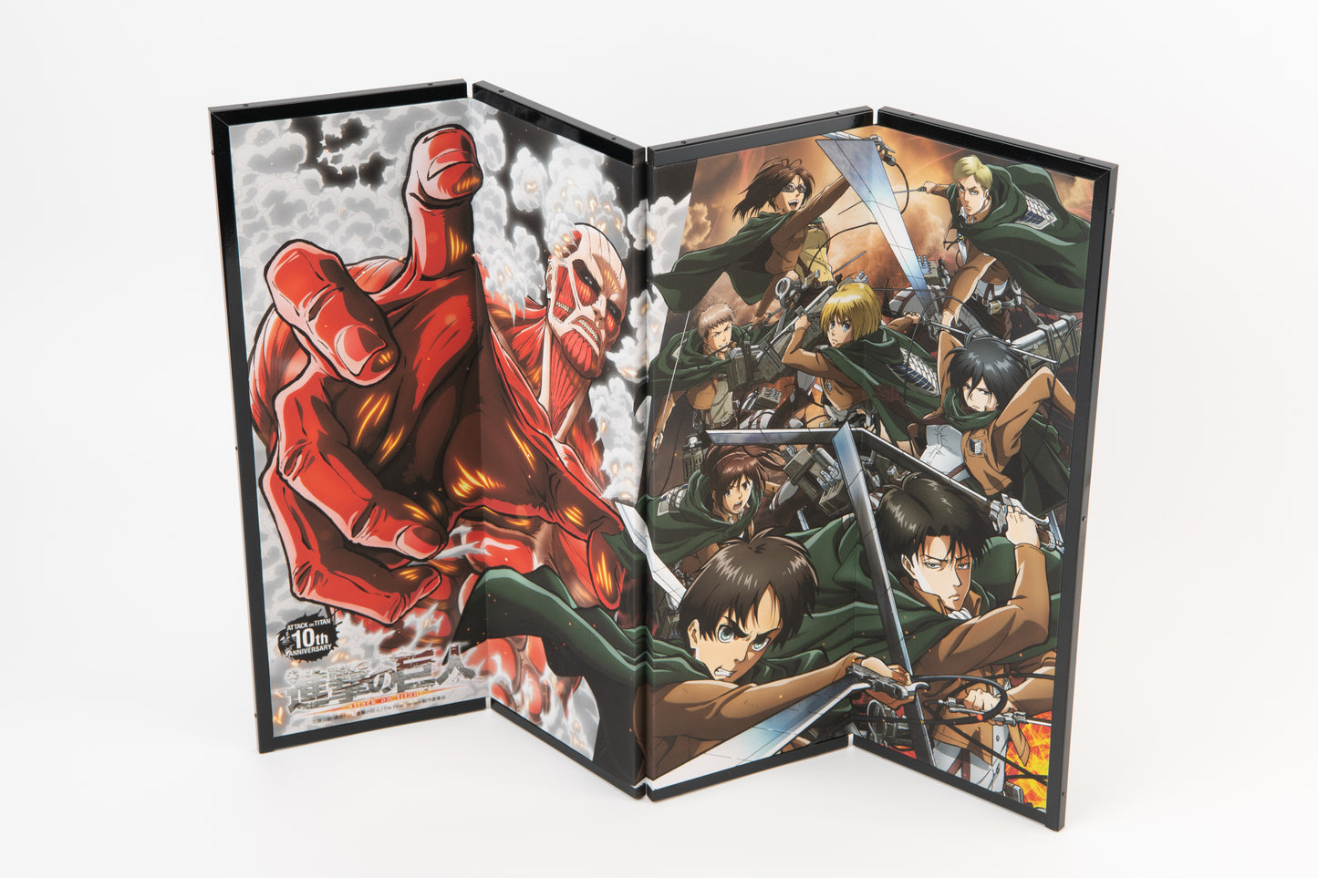 Attack on Titan folding screen
